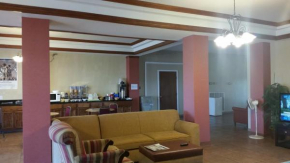  Executive Inn and Suites Waxahachie  Ваксахачи